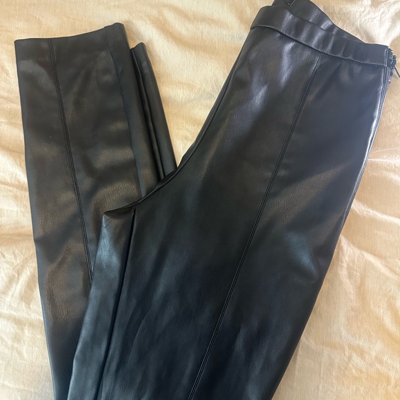 Zara Black Faux Leather Pants - Picture 1 of 4